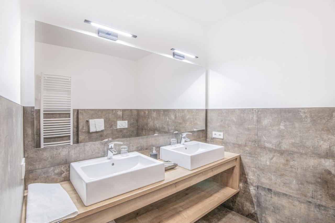 ויפיטנו Hotel Residence Rose מראה חיצוני תמונה