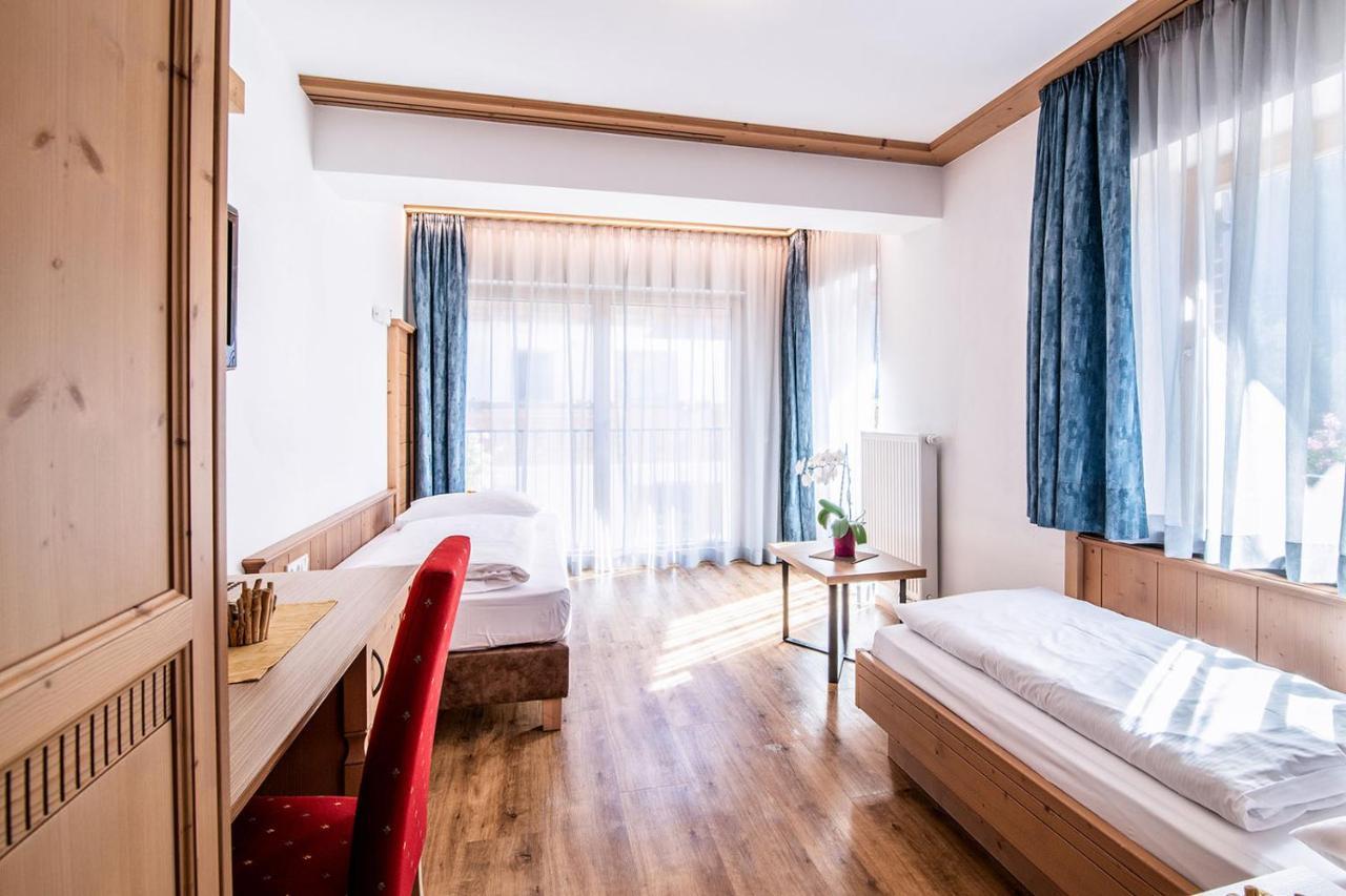 ויפיטנו Hotel Residence Rose מראה חיצוני תמונה